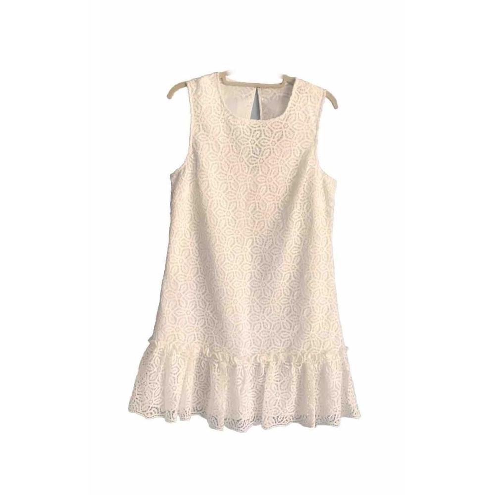 NWOT Trina Turk White Lace Dress 6